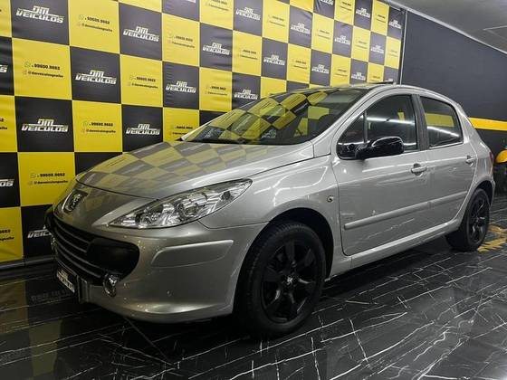 PEUGEOT 307 1.6 PRESENCE PACK 16V FLEX 4P MANUAL